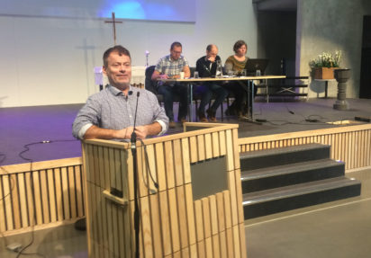 Knut Hernes fortsetter som leder
