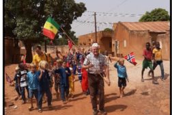 Fest og avskjed i Senegal